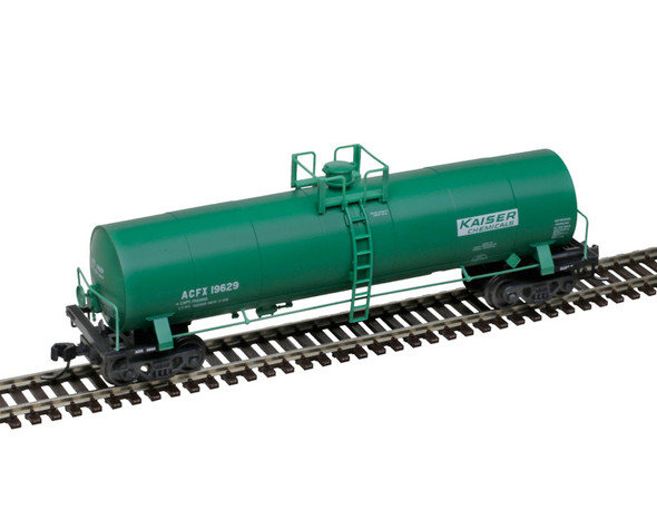 Atlas Master 50006891 - 17,360 Gallon Tank Car ACFX (Kaiser Chemicals) (Green/White) 19629 - N Scale