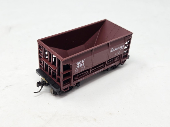 Pre-Owned: IHC Ore Hopper The Milwaukee Road 76386 - HO Scale