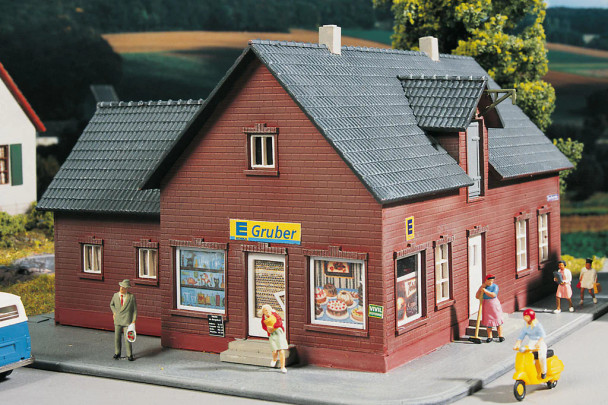 Piko 61831 - Shop  - HO Scale Kit
