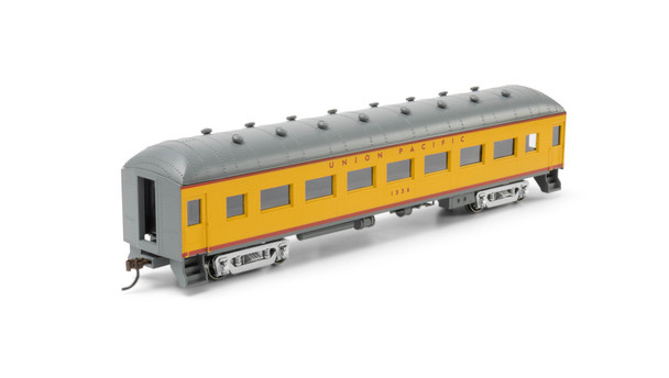 Athearn 73027 - Arch Roof Coach Union Pacific (UP) 1336 - HO Scale