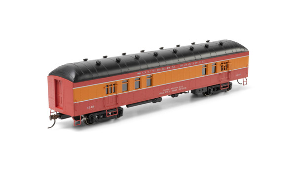 Athearn 73035 - Arch Roof RPO Southern Pacific (SP) 4245 - HO Scale