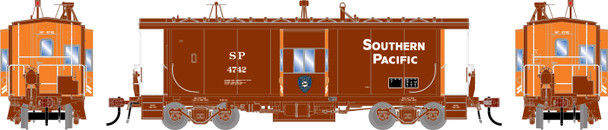 PRE-ORDER: Athearn Genesis 3220 - ICC Bay Window Caboose w/Lights & Sound Southern Pacific (SP) 4742 Police  - HO Scale