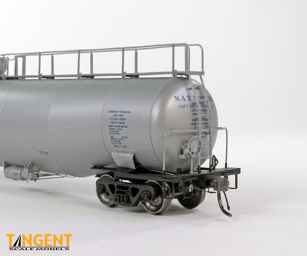 Tangent Scale Models 31162-06 -  “Murphy SPUR Delivery 1965” NACC 1963 Design 33,000 Gallon Dual Diameter LPG/AA Tank Car North American Tank Car (NATX) 32148 - HO Scale
