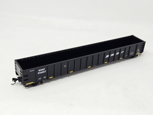 Pre-Owned: Walthers Mainline 68' Railgon Gondola BNSF 518507 - HO Scale
