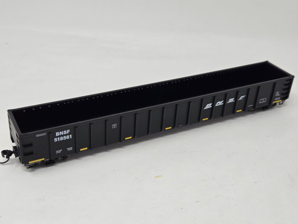 Pre-Owned: Walthers Mainline 68' Railgon Gondola BNSF 518561 - HO Scale