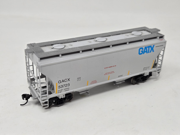 Pre-Owned: Walthers Mainline 39' Trinity 3281 2-Bay Covered Hopper GATX 53723 - HO Scale