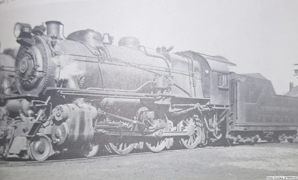 PRE-ORDER: Broadway Limited 10636 - PRR G5 4-6-0 (Paragon4 Sound/DC/DCC/Smoke) Long Island (LI) #26, Post-1940 Appearance - HO Scale