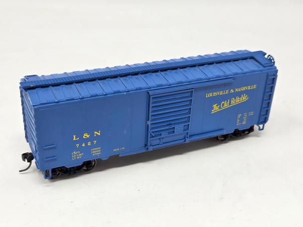 Pre-Owned: Athearn 40' Boxcar L&N 7427 - HO Scale
