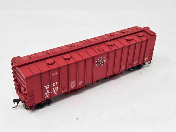 Pre-Owned: Walthers Airslide Covered Hopper Katy 9113 - HO Scale