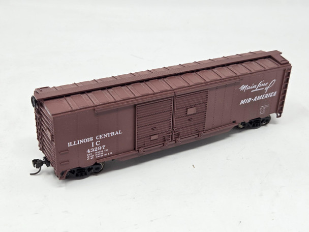 Pre-Owned: Athearn 50' Boxcar Illinois Central 43297 - HO Scale
