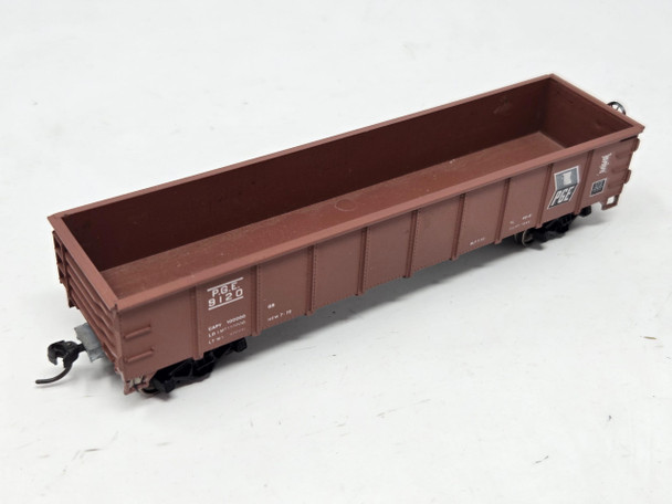 Pre-Owned: Roundhouse Gondola P.G.E. 9120 - HO Scale
