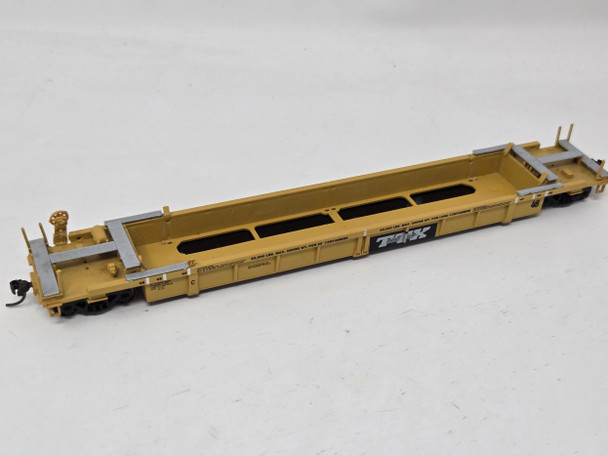 Pre-Owned:  48' Well Car TTX 48 - HO Scale