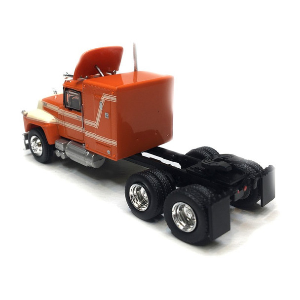 East Coast Circuits 2025-11 - 1966 Mack RS 700 orange   - HO Scale