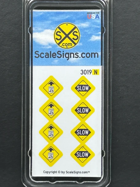 ScaleSigns N-3000-019 - Slow + 45 mph Signs (8)  - N Scale