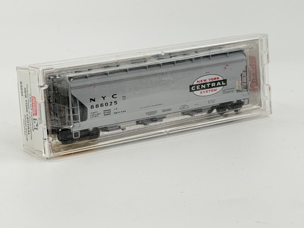 Pre-Owned: Micro-Trains 3 Bay ACF Center Flow Covered Hopper w/Round Hatches New York Central 886025 - N Scale