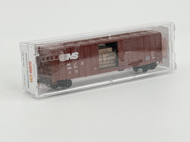 Pre-Owned: Micro-Trains 50’ Rib Side Box Car, Single Door, w/o roof walk Norfolk Southern 400011 - N Scale