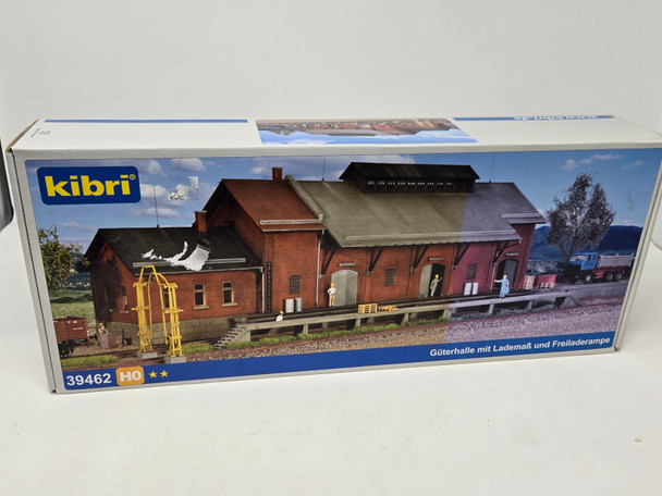Pre-Owned: Kibri Freight House w/Loading Dock  - HO Scale Kit