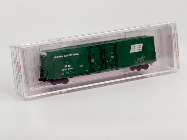 Pre-Owned: Micro-Trains 60' Box Car Excess Height, Double Plug Doors Rivet Side Penn Central 221005 - N Scale