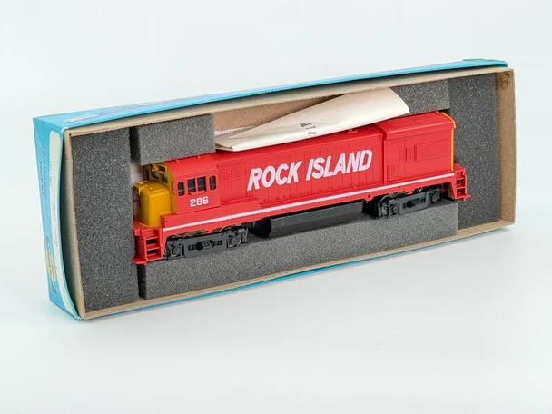 Pre-Owned: Athearn U33B (DC Silent) Rock Island 286 - HO Scale