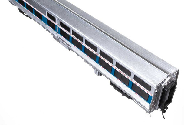 Walthers Proto 920-12320 - 85' Viewliner I Sleeper (Lighted) Amtrak (AMTK) Phase VI Early #62040 Summer view - HO Scale