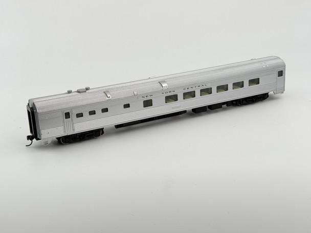 Pre-Owned: Walthers 85' Budd diner New York Central No Number - HO Scale