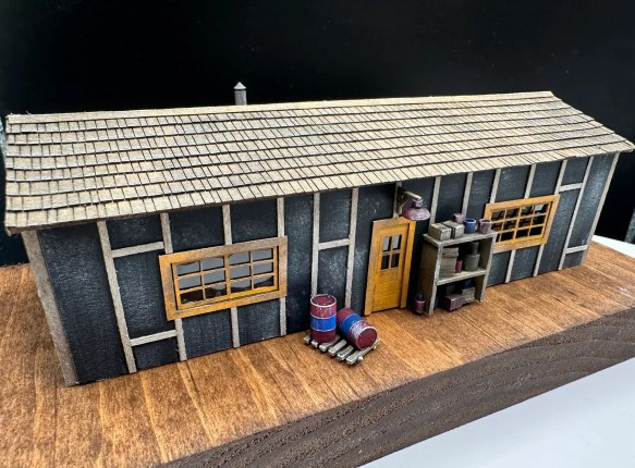 Mudd Creek Models 061N - Sid’s Maintenance Office  - N Scale Kit