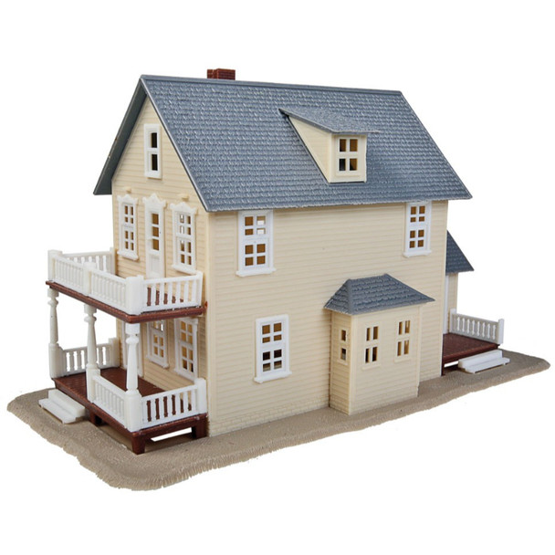 Walthers 931-901 - Two-Story House    - HO Scale Kit