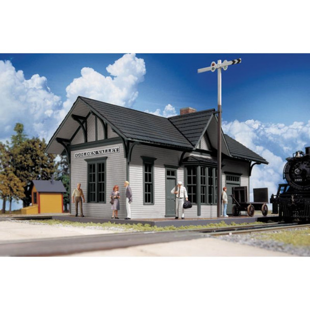 Walthers Cornerstone 933-3532 - Golden Valley Depot Kit   - HO Scale