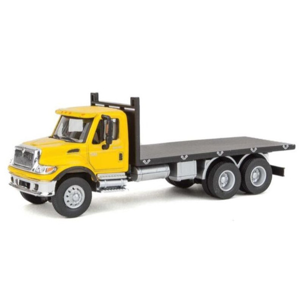Walthers 949-11653 - 7600 Flatbed Truck - Yellow    - HO Scale