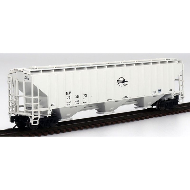 InterMountain 653116-05 - PS 4750 CU FT 3 Bay Rib-Sided Hopper Missouri Pacific (MP) 723073 - N Scale