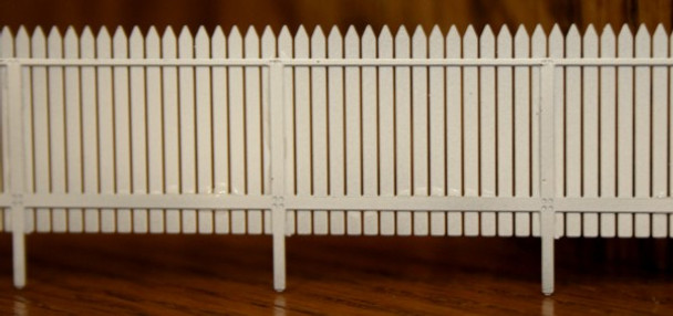 BLMA #4200 - Picket Fence - 70 Scale Linear Feet - HO Scale