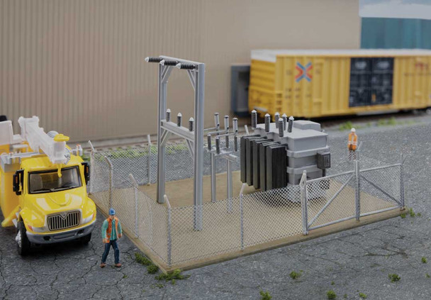 Walthers Cornerstone 933-4175 - Small Substation  - HO Scale Kit