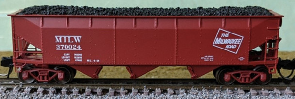 Bluford Shops 74180 - 70 Ton 3-Bay Offset Side Hopper Milwaukee Road (MILW) 370024 - N Scale