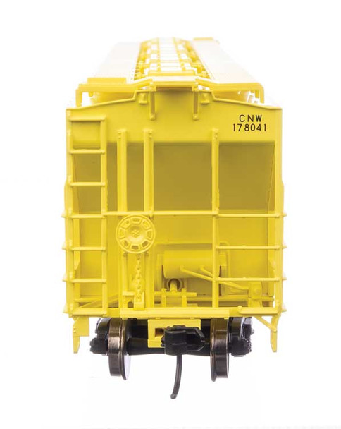 Walthers Mainline 910-49033 - 57' Trinity 4750 3-Bay Covered Hopper Chicago & Northwestern (CNW) 178041 - HO Scale