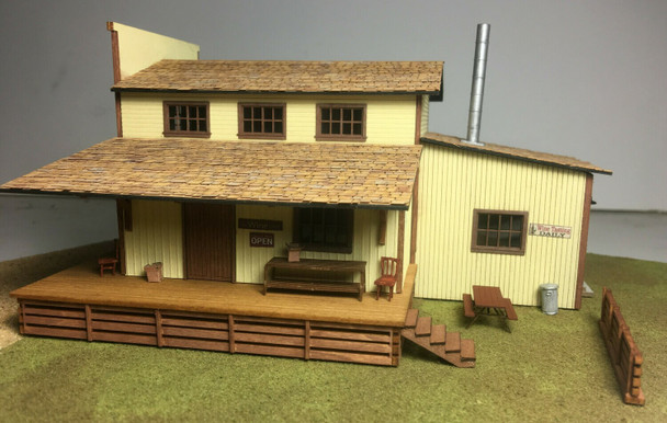 Motrak Models 83402 - Countryside Winery  - HO Scale Kit