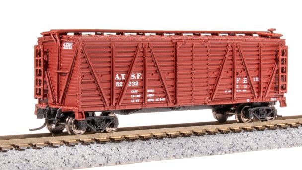 Broadway Limited 8450 - 40' Wood Stock Car, Cattle Sounds Atchison, Topeka and Santa Fe (ATSF) 52232 - N Scale