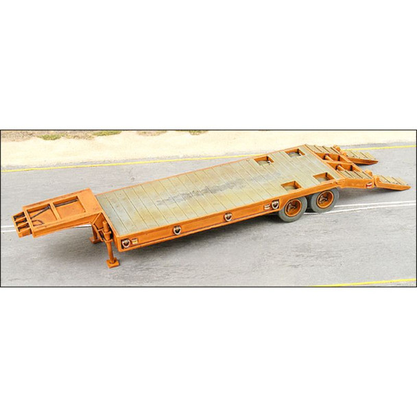 GHQ 62002 - 1950s 2-Axle Lowboy Trailer   - HO Scale Kit