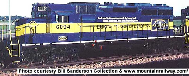 PRE-ORDER: Bowser 24909 - GMD SD40 (DC Silent) Dakota, Minnesota & Eastern (DME) 6094 Employee Dedication Scheme - HO Scale