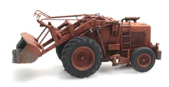 Artitec 387.379 - Orange Bischoff Polytrac with Shovel - HO Scale