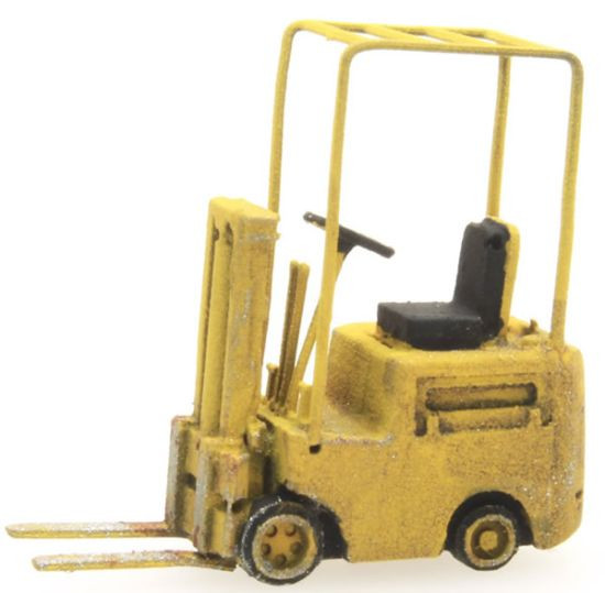 Artitec 316.048 - Yellow Forklift - N Scale