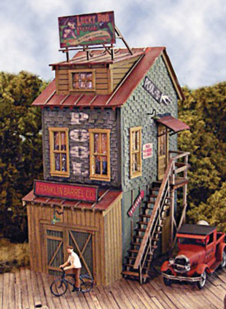 Bar Mills 1140 - "Chalky Whites's" Billiard Parlor - HO Scale Kit