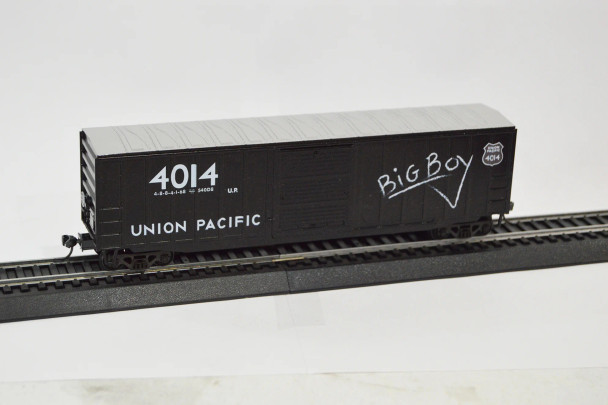 Value Trains USA HO10071 - ACF 50'6" Boxcar Big Boy 4014 Commemorative Scheme Union Pacific (UP) 4014 - HO Scale
