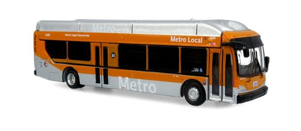Iconic Replicas 160-0574 - NFI Xcelsior XN40 Transit Bus: Los Angeles Metro  - N Scale