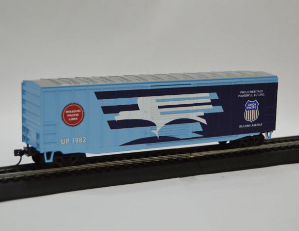 Value Trains USA HO10002 - ACF 50'6" Boxcar Mo Pacific Heritage Scheme Union Pacific (UP) 1982 - HO Scale