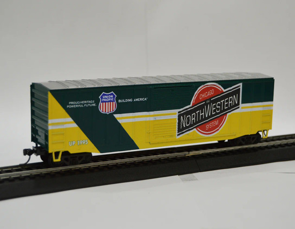 Value Trains USA HO10005 - ACF 50'6" Boxcar Chicago Northwestern Heritage Scheme Union Pacific (UP) 1995 - HO Scale