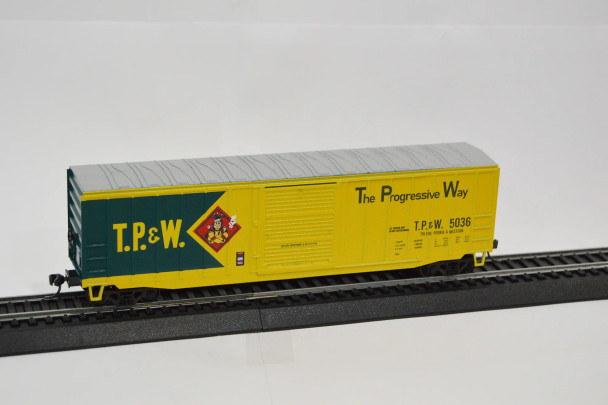 Value Trains USA HO10100-5037 - ACF 50'6" Boxcar TP&W Progressive Way Scheme Toledo, Peoria and Western (TPW) 5037 - HO Scale