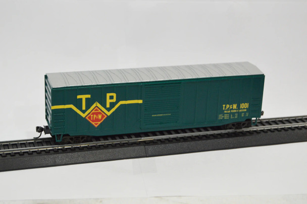 Value Trains USA HO10101-1241 - ACF 50'6" Boxcar TP&W Big "TPW" Scheme Toledo, Peoria and Western (TPW) 1241 - HO Scale