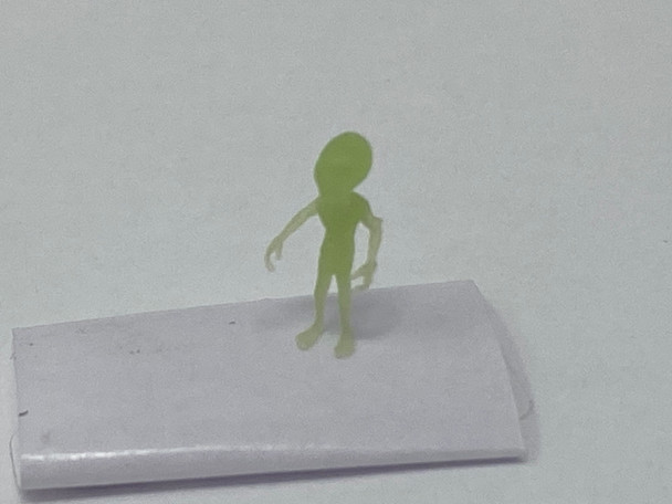 Model Scenery World N024 - The Gray Alien Area 51 - Green  - N Scale