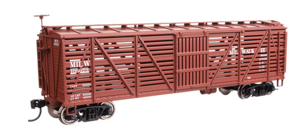 Walthers Mainline 910-41461 - 40' Wood Stock Car Milwaukee Road (MILW) 105023 - HO Scale