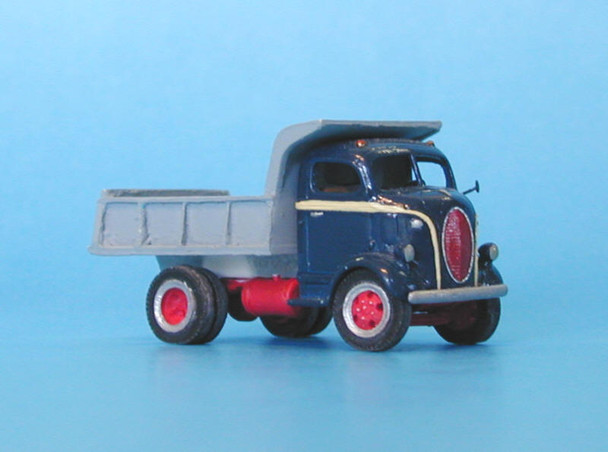 Sylvan Scale Models V-060 - 1938-39 Ford COE (Dump Body)  - HO Scale Kit